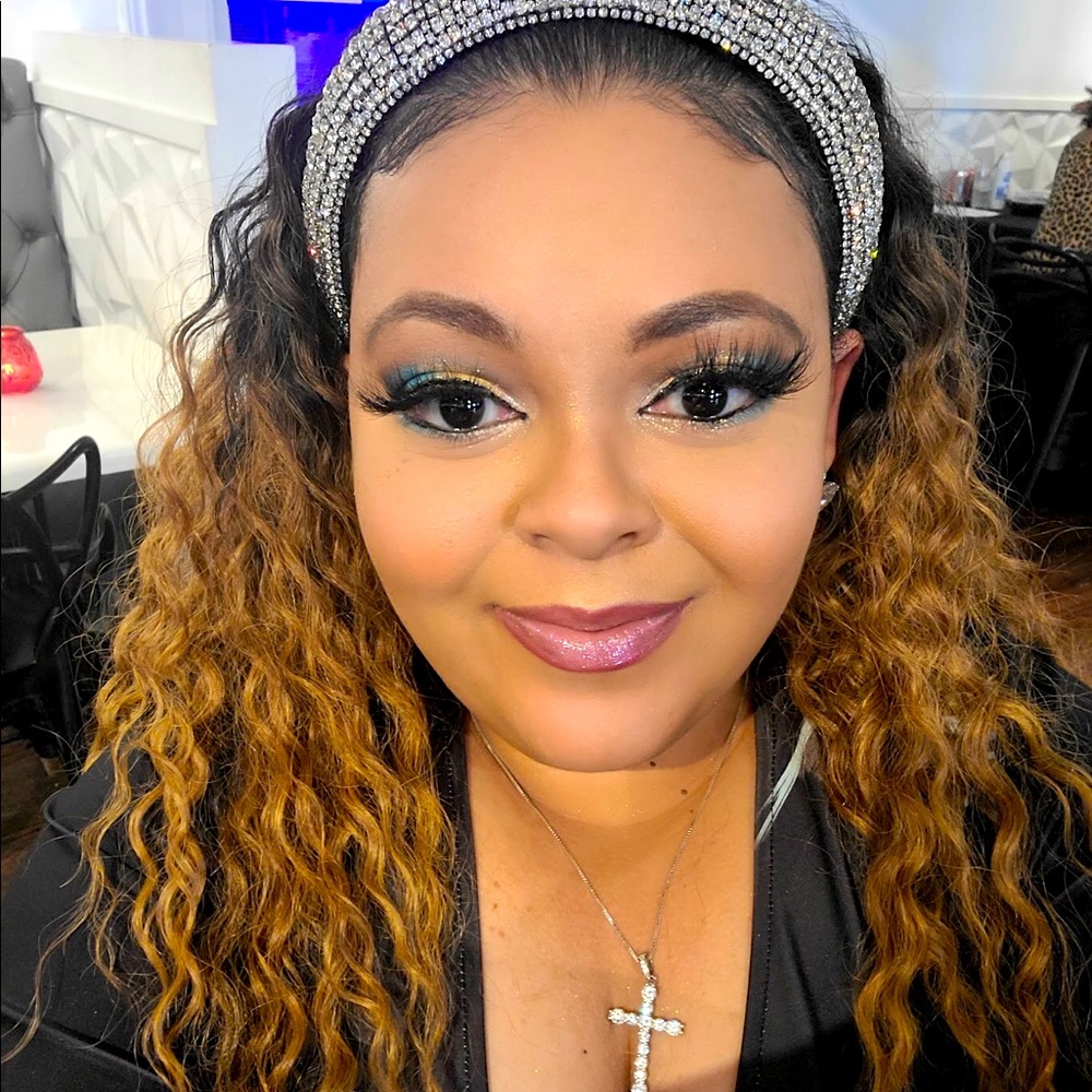 Meet your Posher, Natalie